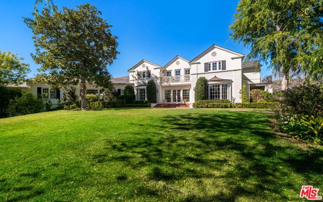 111 N Mapleton Drive, Los Angeles, CA 90077