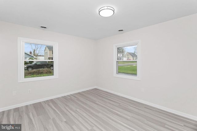 31 MEDLEY LN, Willingboro, NJ 08046