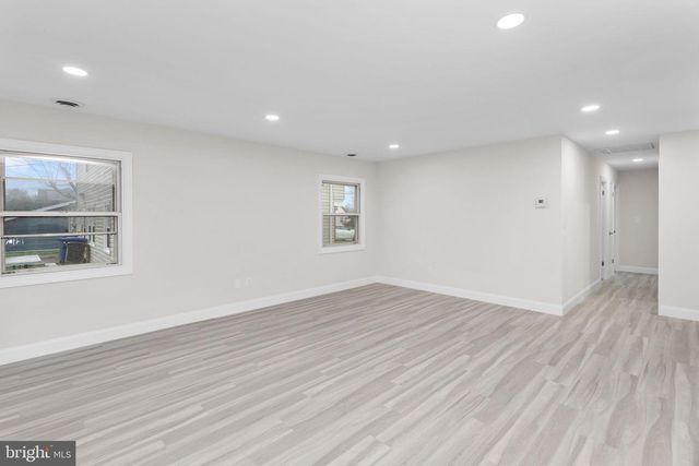 31 MEDLEY LN, Willingboro, NJ 08046