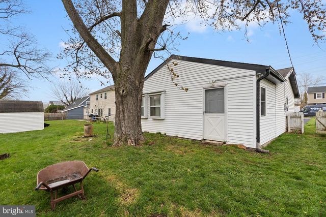 31 MEDLEY LN, Willingboro, NJ 08046