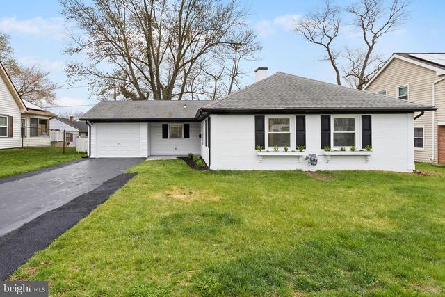 31 MEDLEY LN, Willingboro, NJ 08046