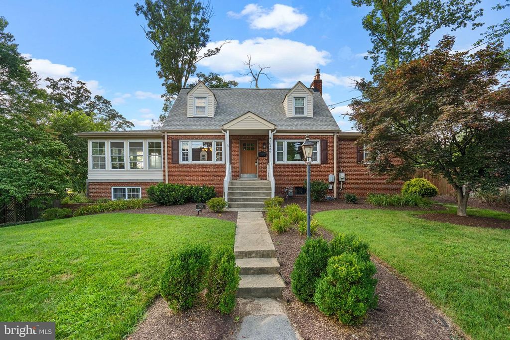 10436 43RD AVE, Beltsville, MD 20705