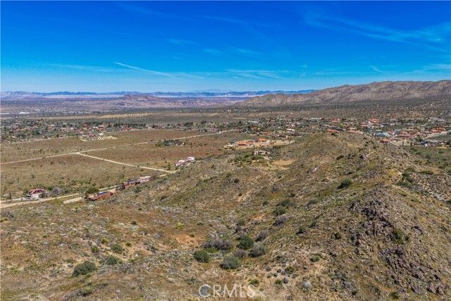 58215 Santa Barbara, Yucca Valley, CA 92284