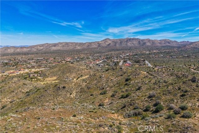 58215 Santa Barbara, Yucca Valley, CA 92284