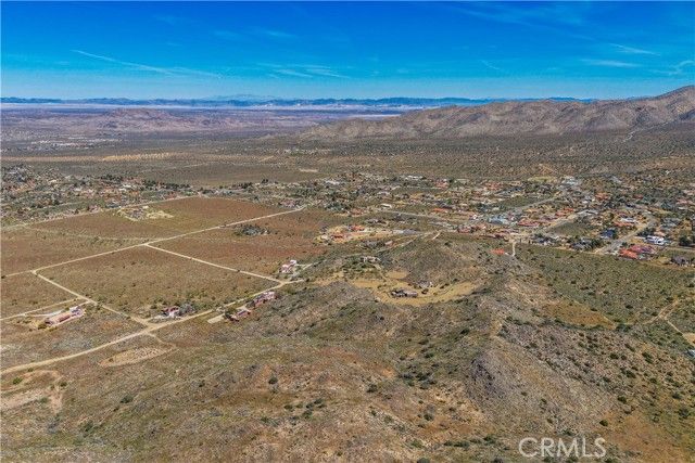 58215 Santa Barbara, Yucca Valley, CA 92284