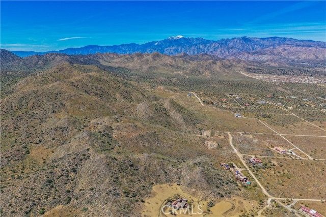 58215 Santa Barbara, Yucca Valley, CA 92284