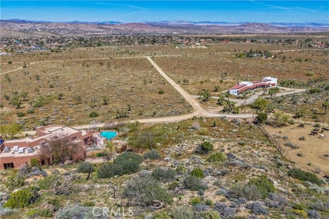 58215 Santa Barbara, Yucca Valley, CA 92284