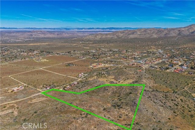 58215 Santa Barbara, Yucca Valley, CA 92284