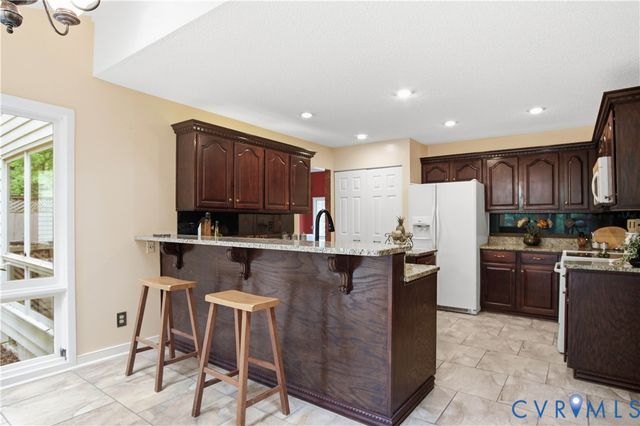 14202 Spring Gate Ter, Midlothian, VA 23112