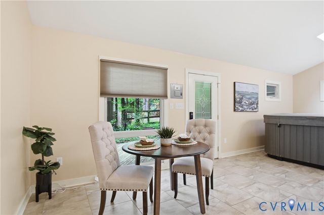 14202 Spring Gate Ter, Midlothian, VA 23112