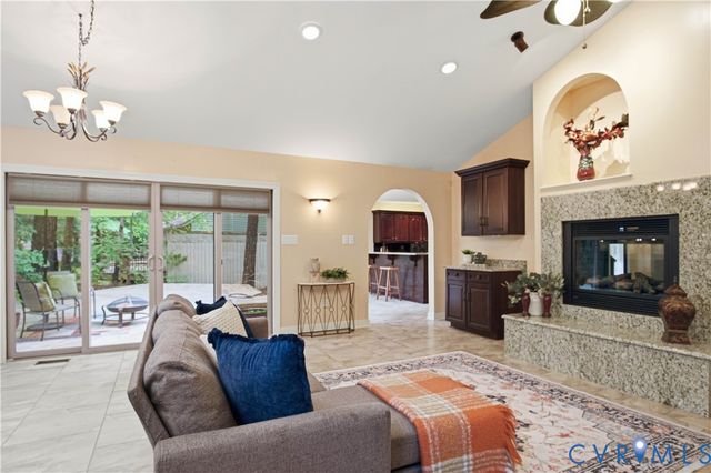 14202 Spring Gate Ter, Midlothian, VA 23112
