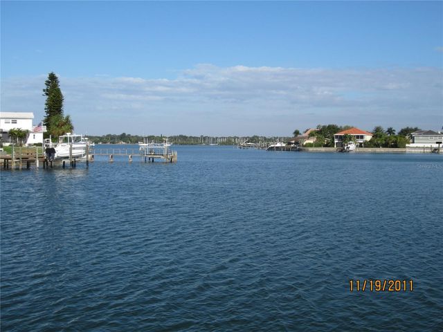 4331 44TH STREET S, St Petersburg, FL 33711