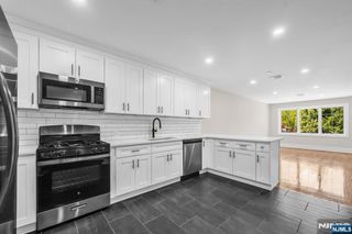 162 Closter Dock Road C, Closter, NJ 07624