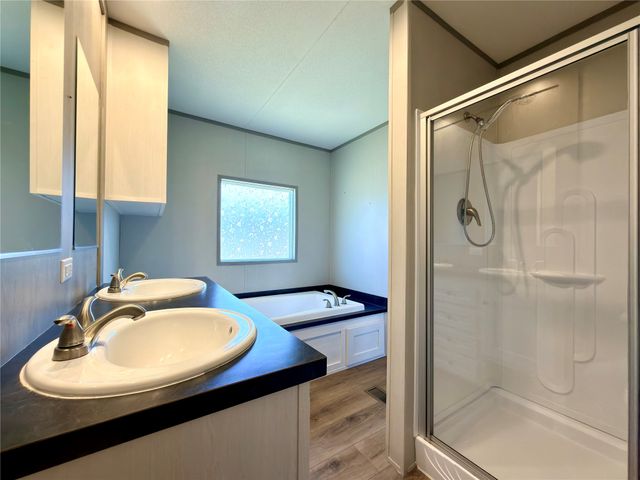 229 Forest Lane Drive B, Mabank, TX 75156