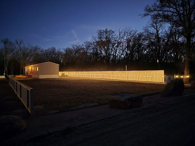 229 Forest Lane Drive B, Mabank, TX 75156