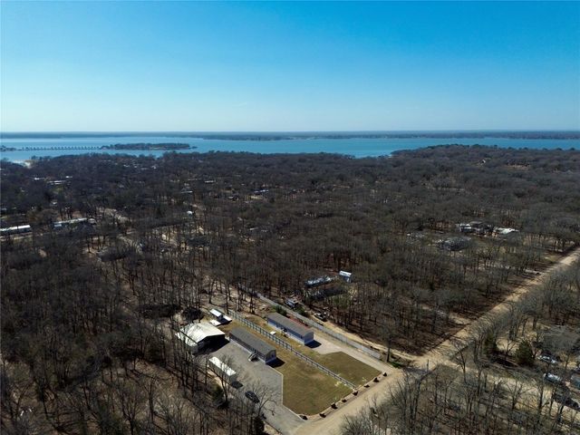 229 Forest Lane Drive B, Mabank, TX 75156