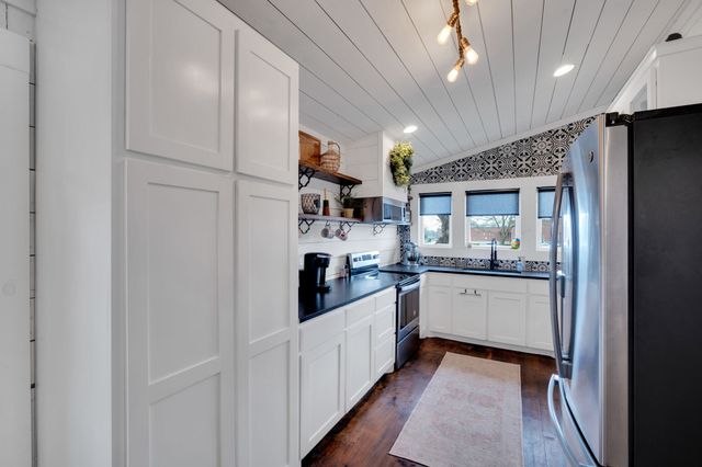 111 Mckenzie Street, Waxahachie, TX 75165