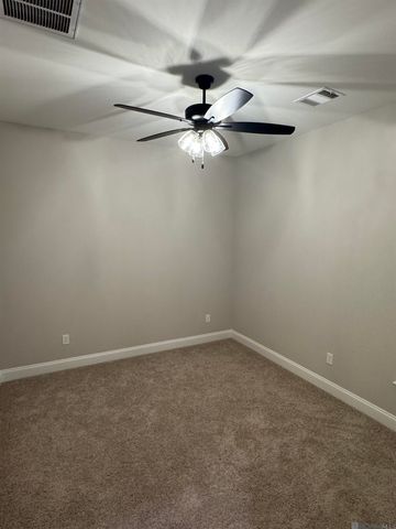 10606 Highland Lakes Dr, Denham Springs, LA 70726