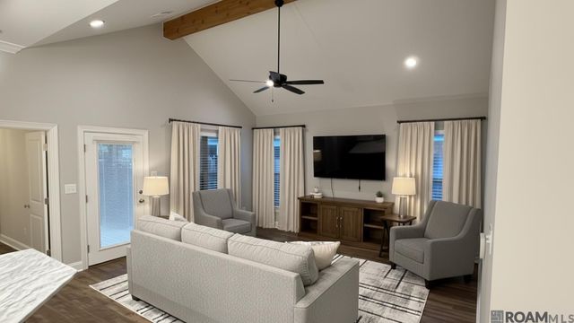 10606 Highland Lakes Dr, Denham Springs, LA 70726