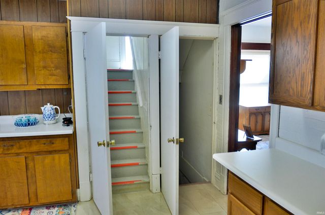 103 E Peterson Street, Otterbein, IN 47970