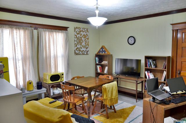 103 E Peterson Street, Otterbein, IN 47970