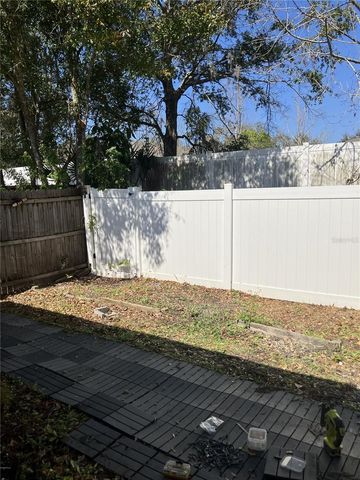 4515 W HUMPHREY STREET, Tampa, FL 33614