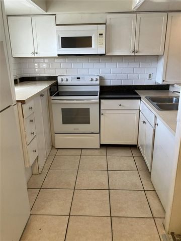 4515 W HUMPHREY STREET, Tampa, FL 33614