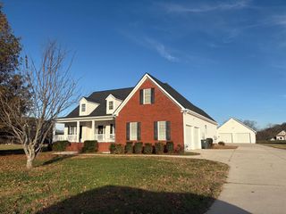 1005 Robin Way, Rocky Face, GA 30740