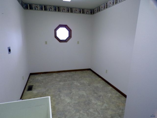 417 ALTA VISTA DR, Rapid City, SD 57701
