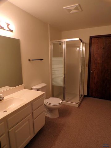 417 ALTA VISTA DR, Rapid City, SD 57701