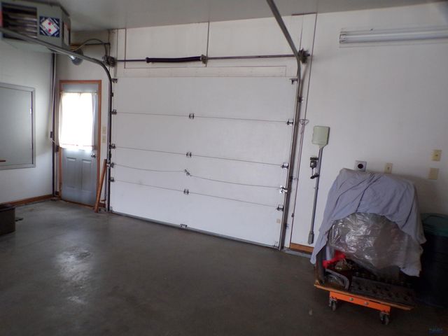 417 ALTA VISTA DR, Rapid City, SD 57701