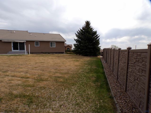 417 ALTA VISTA DR, Rapid City, SD 57701