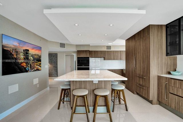 90 Alton Rd 2701, Miami Beach, FL 33139