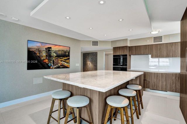 90 Alton Rd 2701, Miami Beach, FL 33139