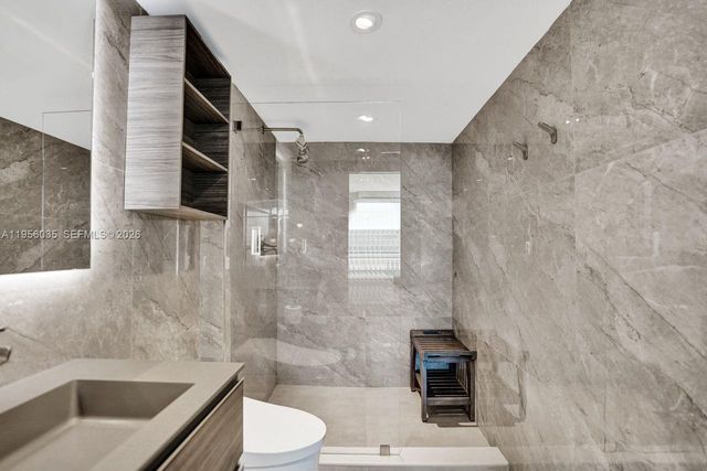 90 Alton Rd 2701, Miami Beach, FL 33139