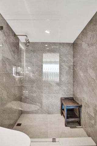 90 Alton Rd 2701, Miami Beach, FL 33139