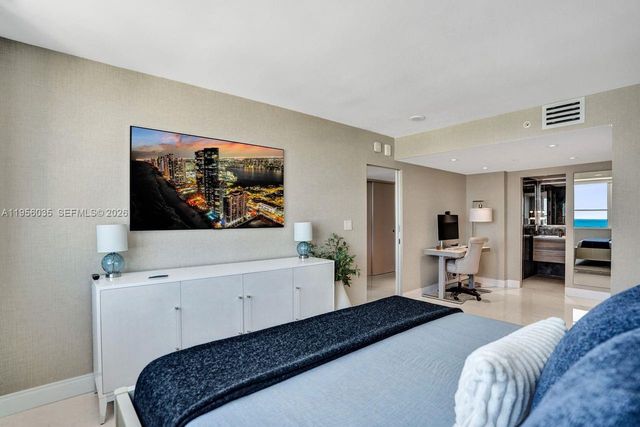 90 Alton Rd 2701, Miami Beach, FL 33139