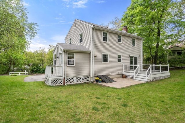 4 Brigham Ct, Natick, MA 01760
