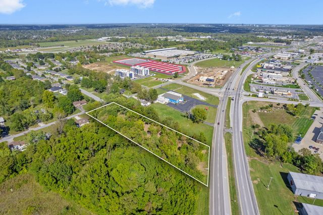3960 W Farm Rd 148, Springfield, MO 65807