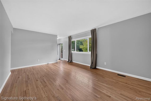 2971 Briarcliff Street, Ann Arbor, MI 48105