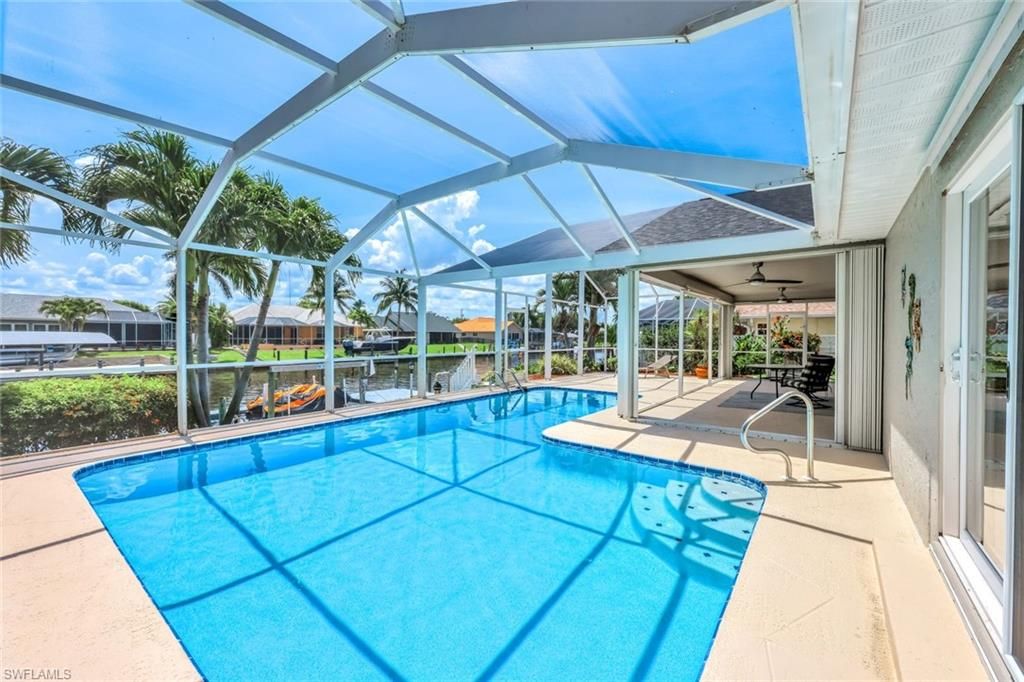 Image 41 of property listing at 1303 SE 20th CT, Cape Coral, FL 33990