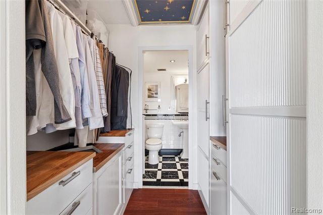 22700 Garrison Street 706, Dearborn, MI 48124