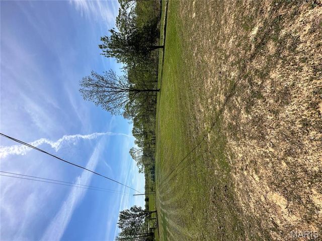 215 Rhine RD, Poplar Bluff, MO 63901