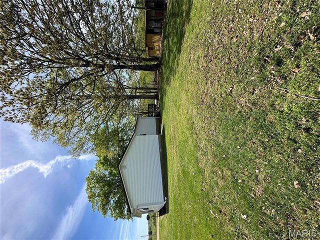 215 Rhine RD, Poplar Bluff, MO 63901