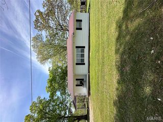 215 Rhine RD, Poplar Bluff, MO 63901