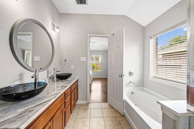 3414 Oaklawn Place Drive, Missouri City, TX 77459