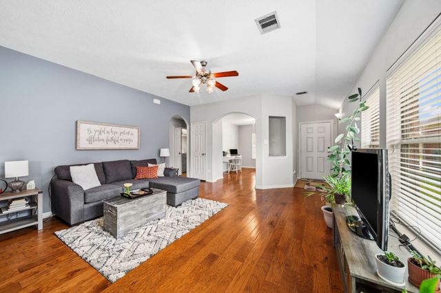 3414 Oaklawn Place Drive, Missouri City, TX 77459