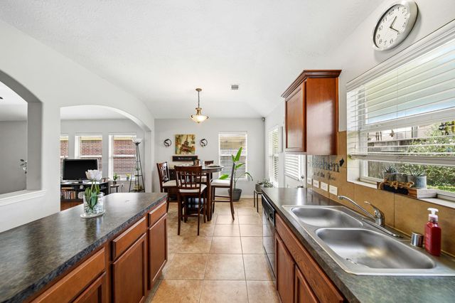 3414 Oaklawn Place Drive, Missouri City, TX 77459
