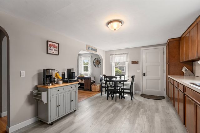 100 Norris St, Agawam, MA 01030