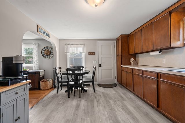 100 Norris St, Agawam, MA 01030